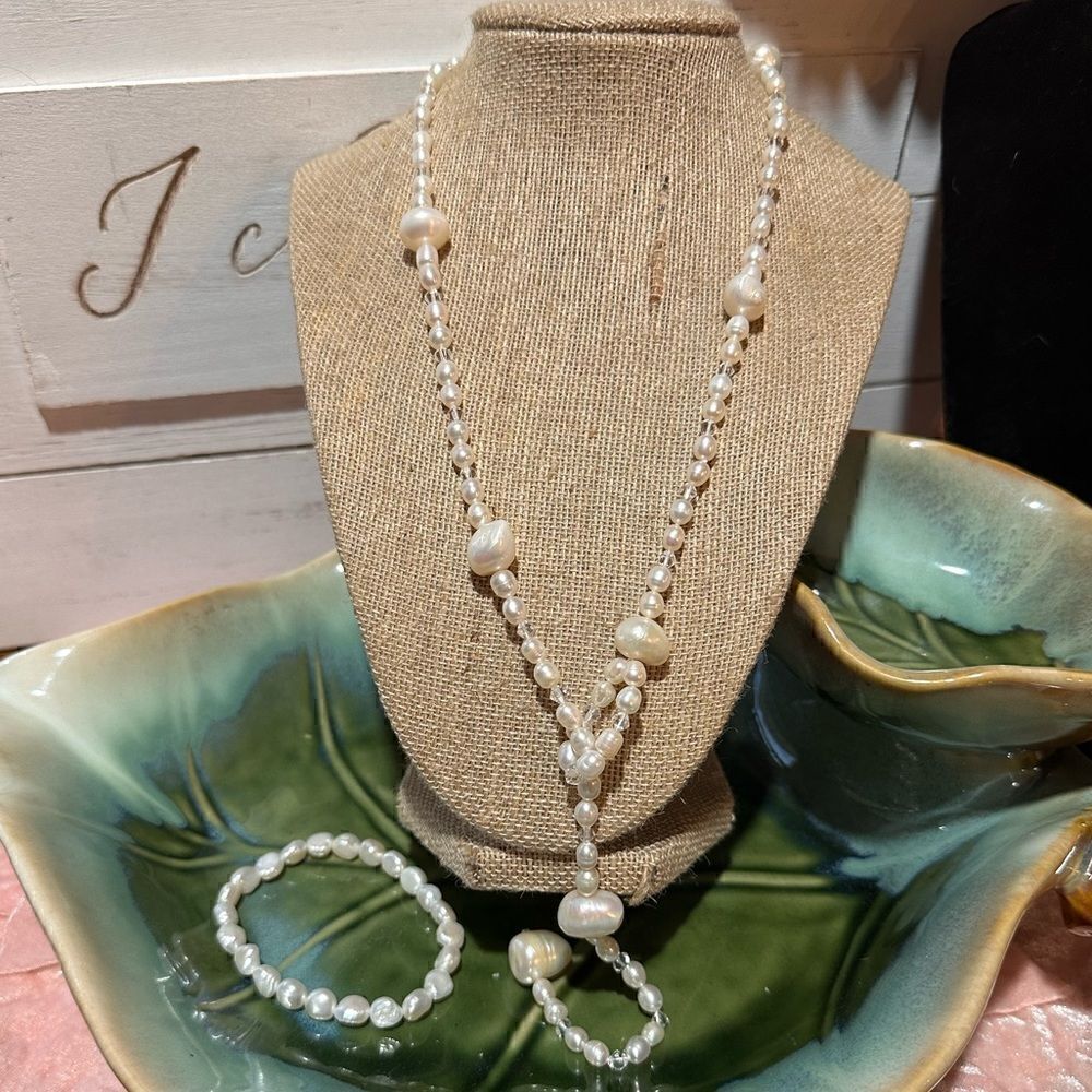 Genuine Freshwater Pearl Lariat Style Necklace & Matching Bracelet (Handcrafted)